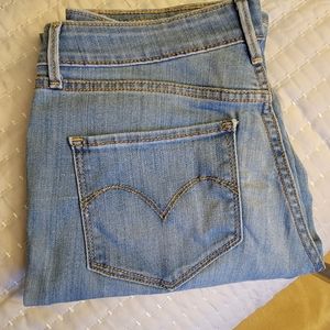 Levi's Bold Curve 8x29